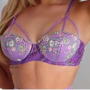 Savage X Fenty Bohemian Paisley Embroidered Caged Bra 36C